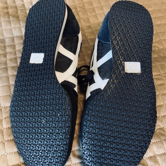 COPY - Onitsuka Tiger Asics Shoes - Picture 4 of 5